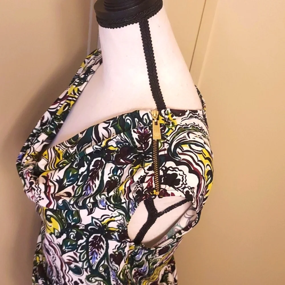 Women's Multicolor Patterned Top - Picture 4 of 5